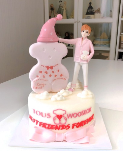 Baby Tous * Wooseok cake